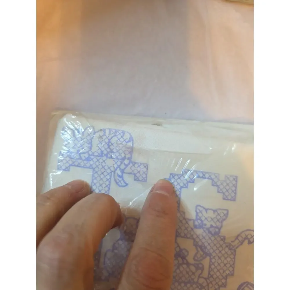 Janlynn Needlecraft Embroidery Stamped Pillowcases Set of 2 Cats #998-4004 NEW